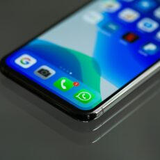 Frases para Status do WhatsApp: 100 Melhores