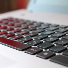 Como se inscrever no Pé-de-Meia 2026? Saiba o valor