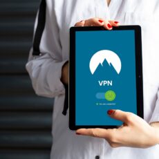 8 Benefícios de Usar VPN Gratuita com Segurança em 2026